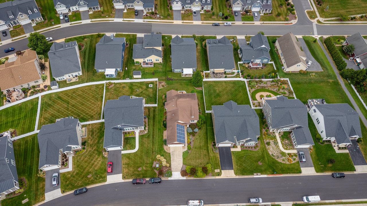 3063 CLUBHOUSE HILL RD