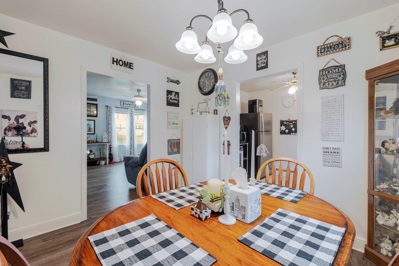 257 CENTER STREET RD