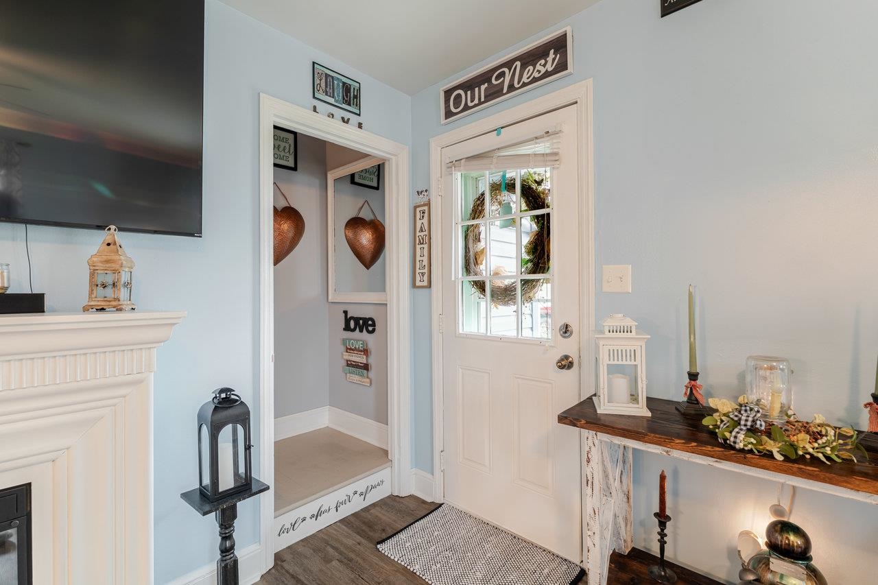 257 CENTER STREET RD