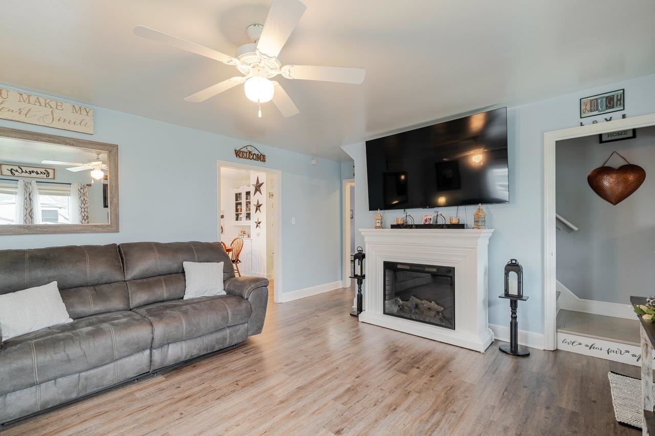 257 CENTER STREET RD