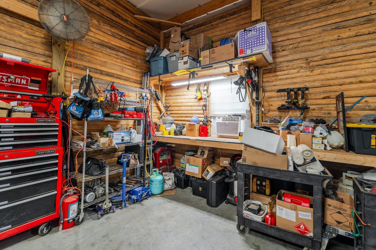 257 CENTER STREET RD