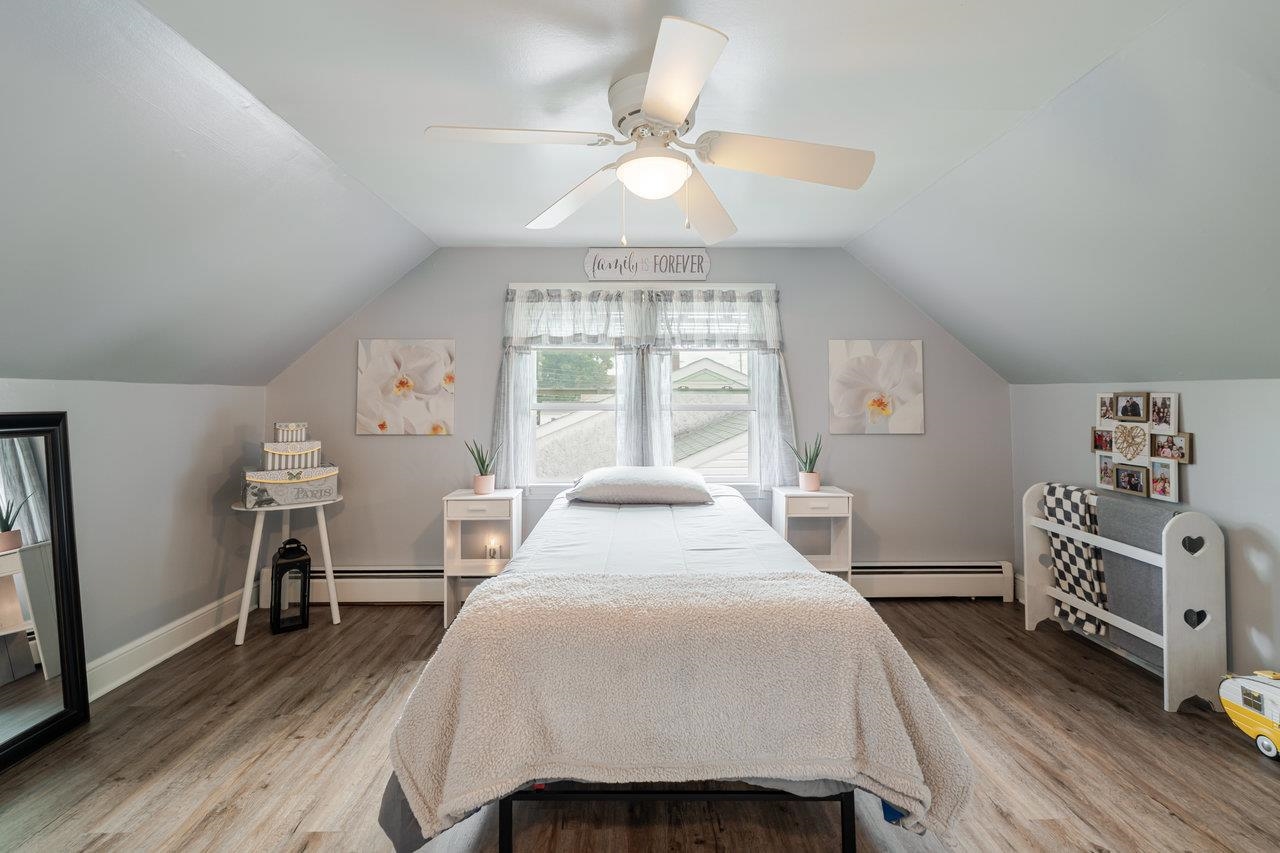 257 CENTER STREET RD