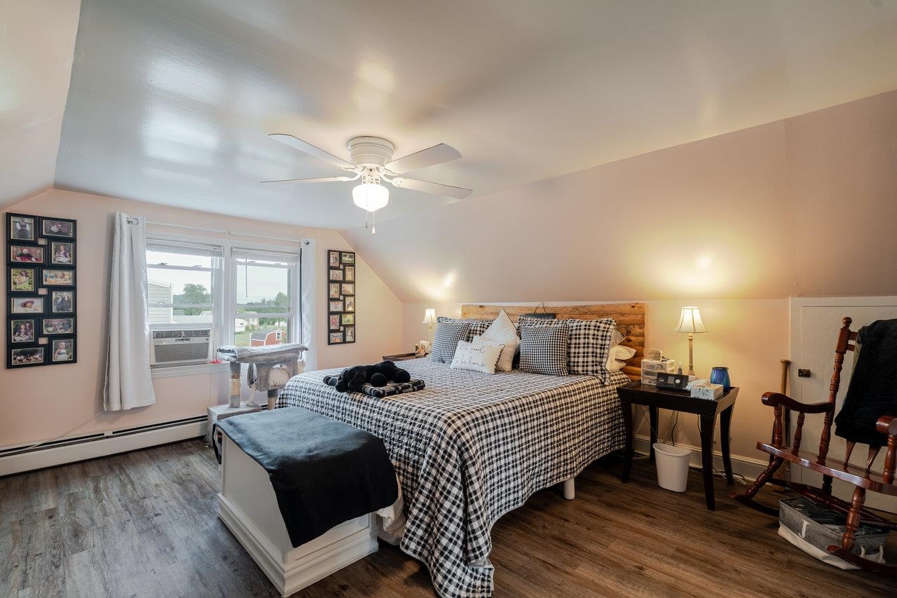 257 CENTER STREET RD