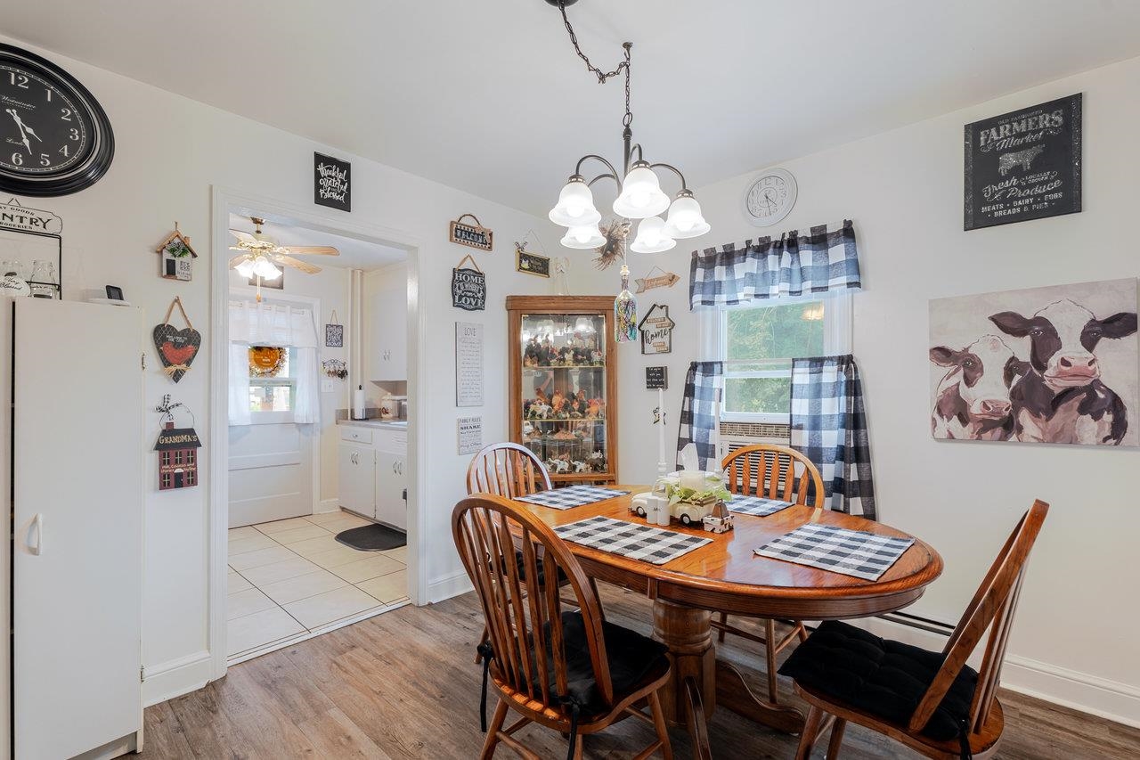 257 CENTER STREET RD