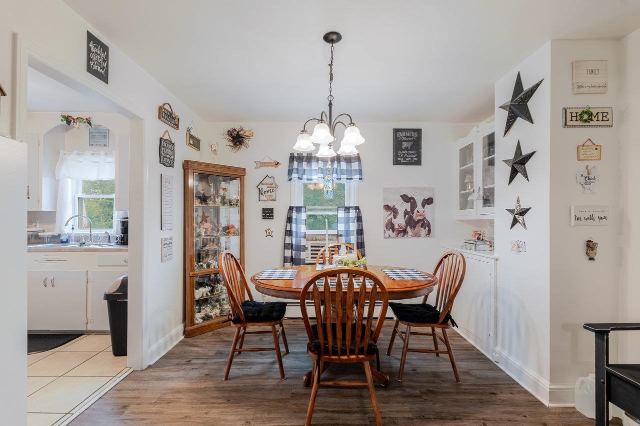 257 CENTER STREET RD