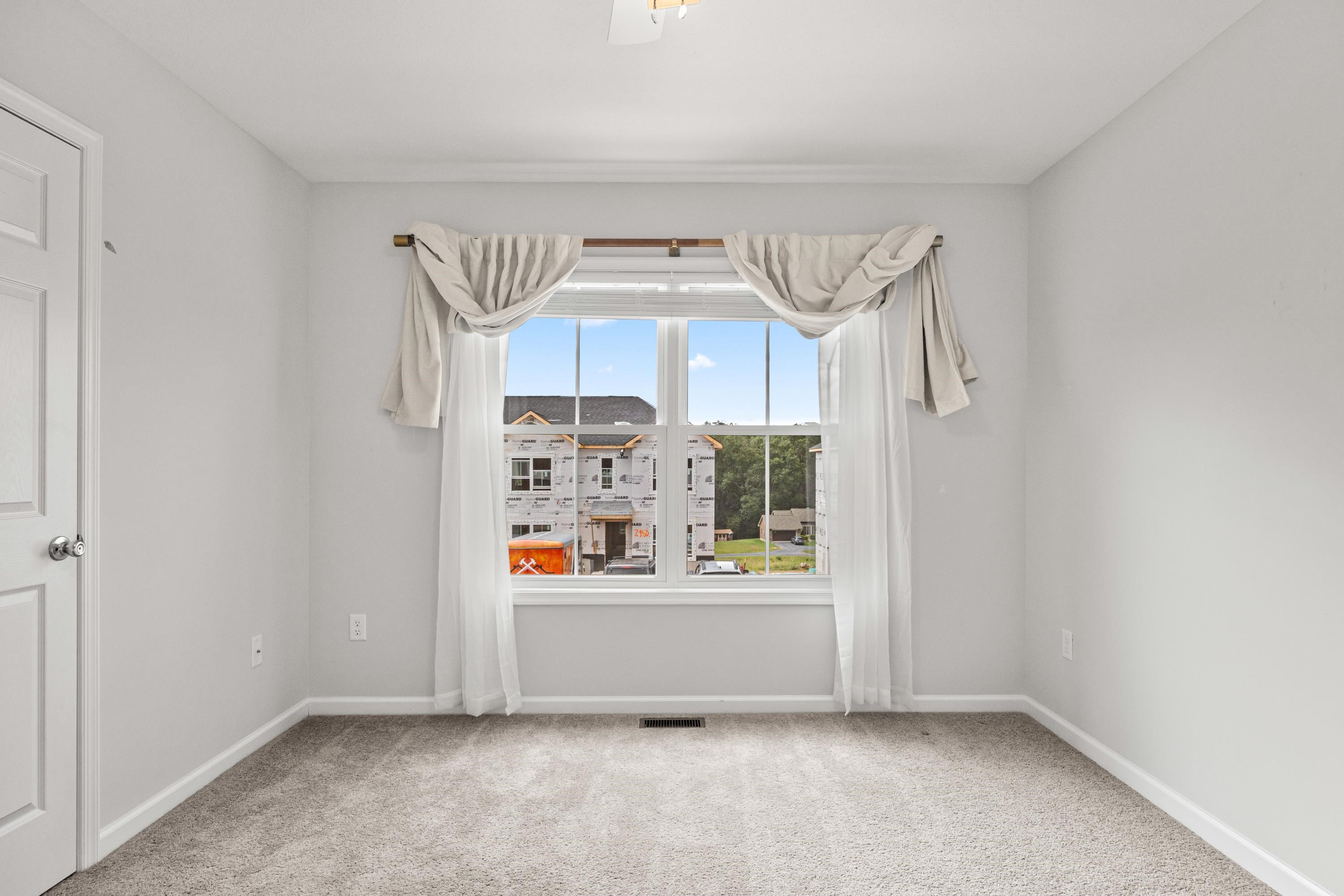 2949 LOCUST GROVE CT