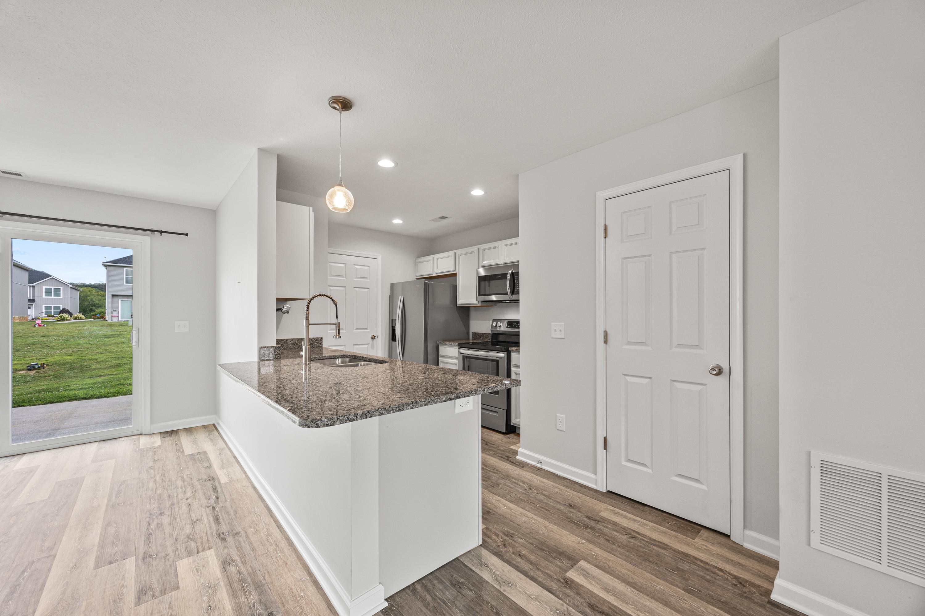 2949 LOCUST GROVE CT