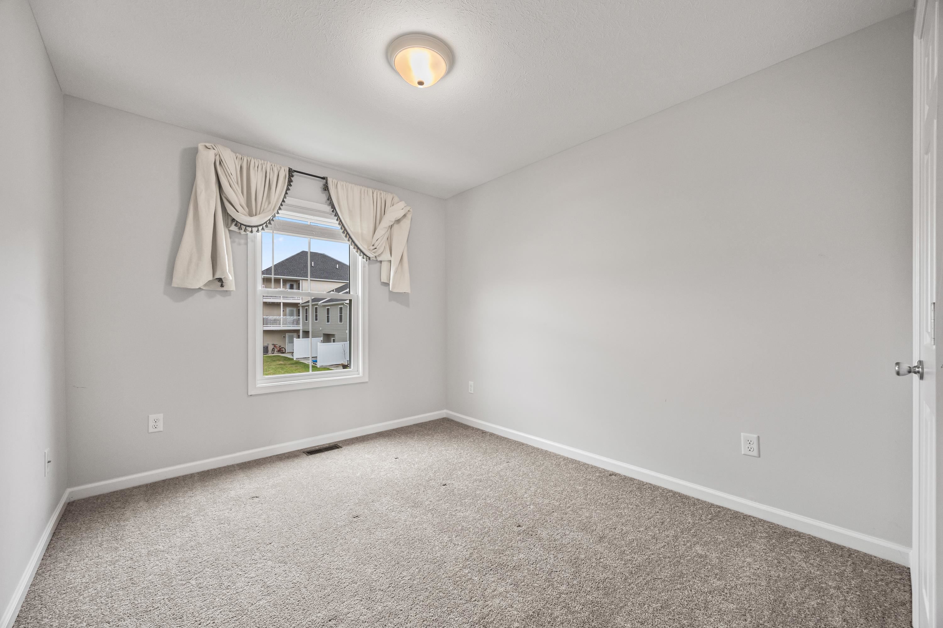 2949 LOCUST GROVE CT