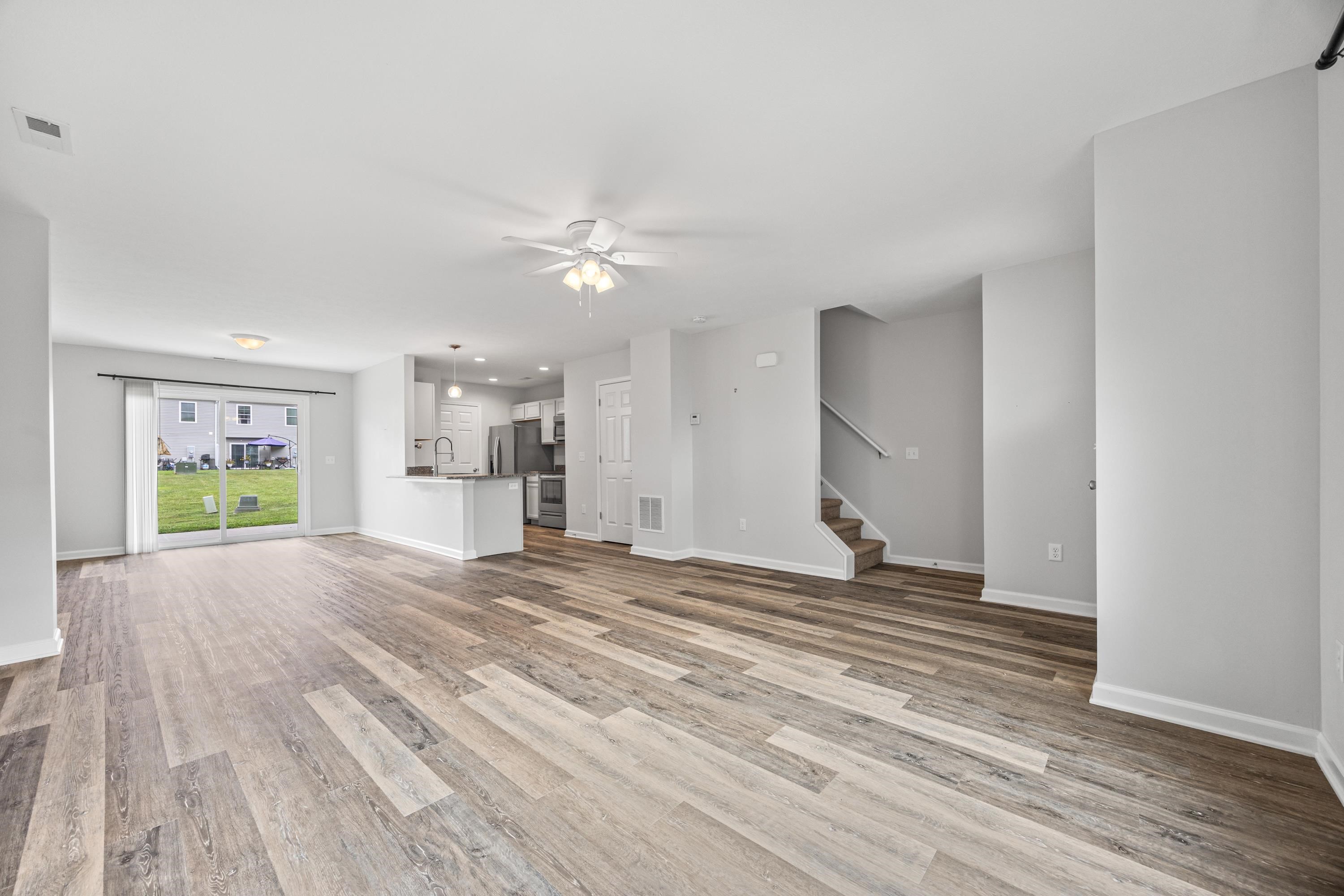 2949 LOCUST GROVE CT