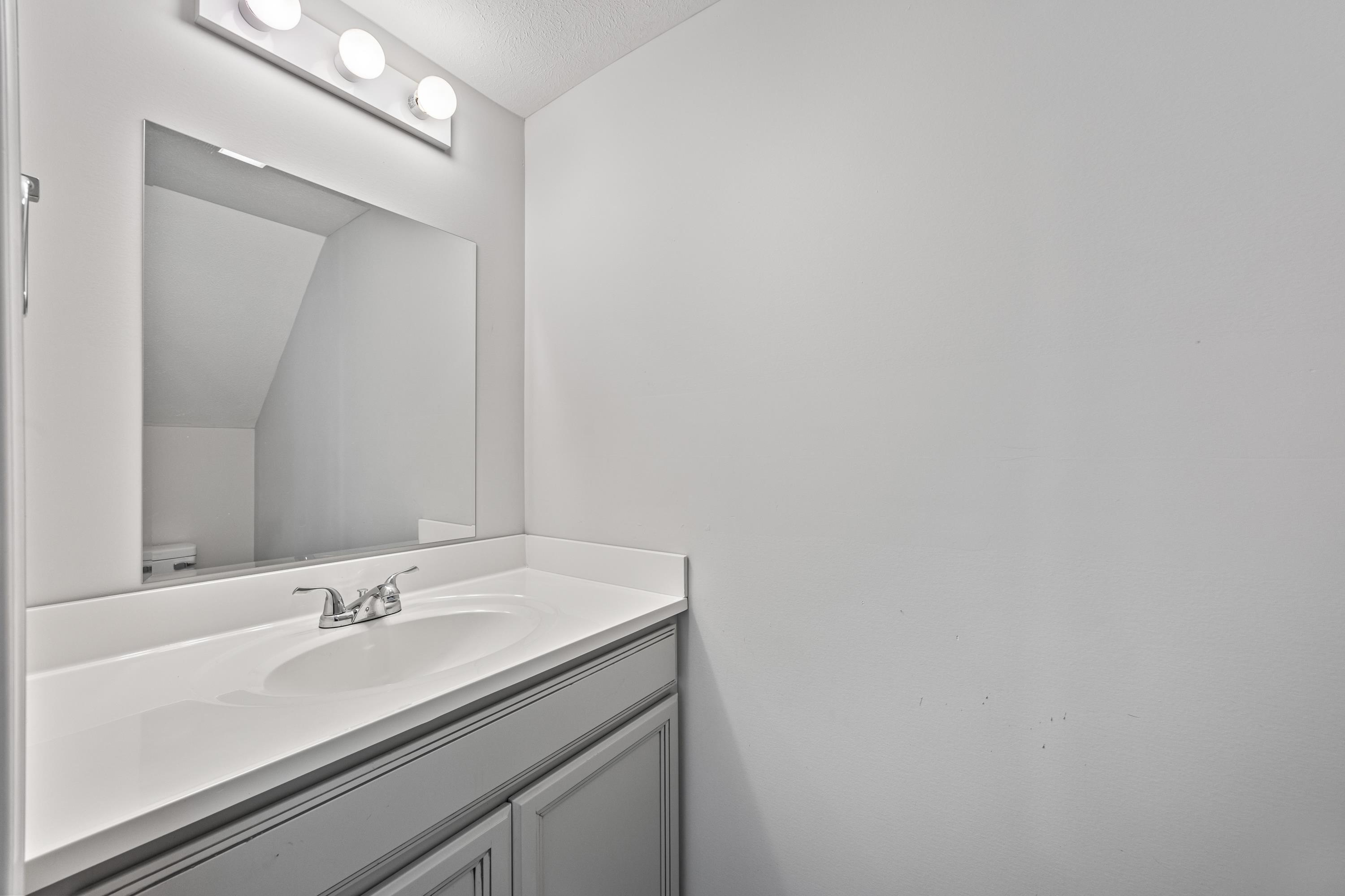 2949 LOCUST GROVE CT