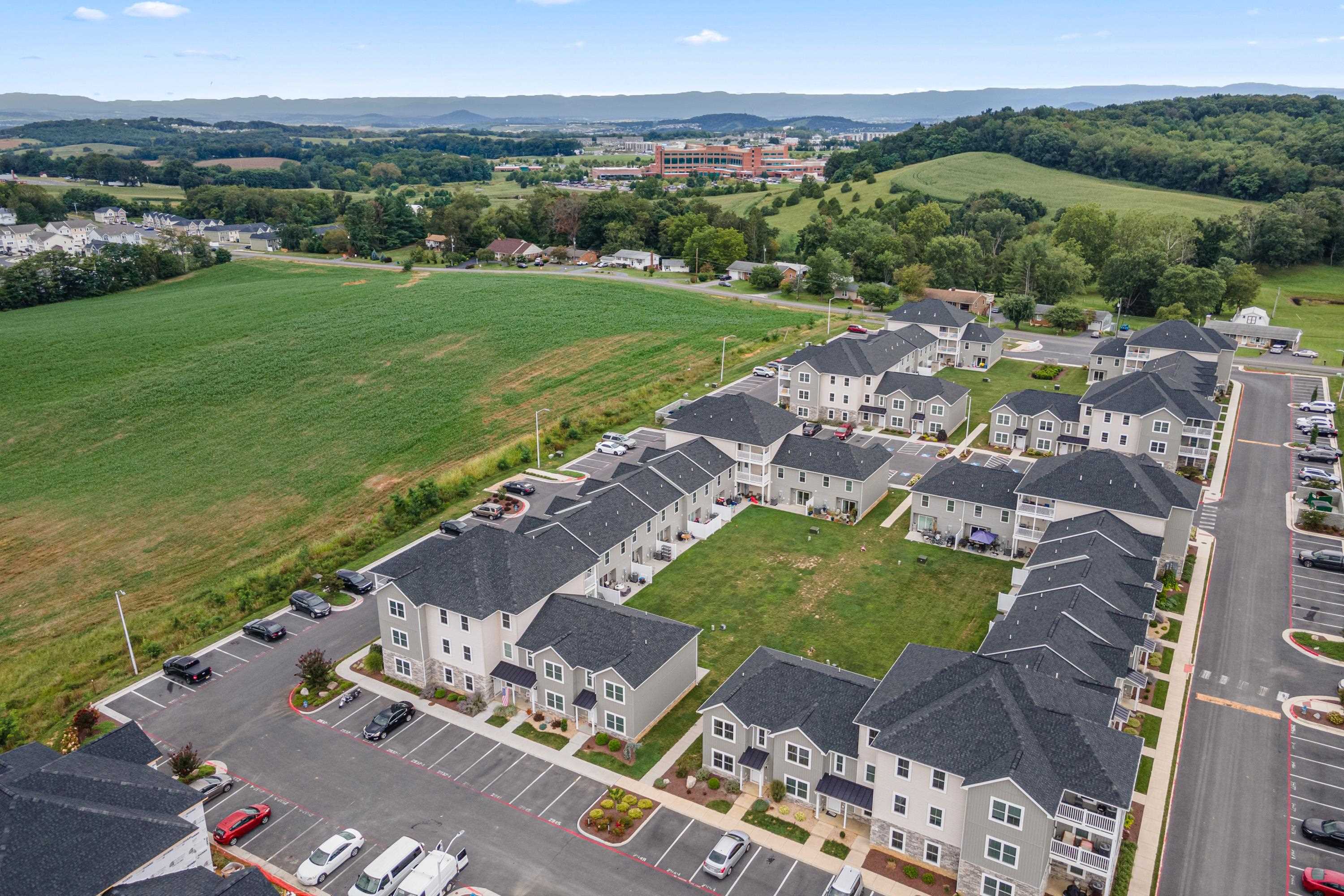 2949 LOCUST GROVE CT