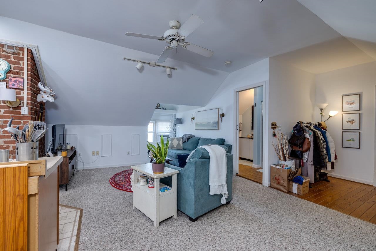 289 NEWMAN AVE