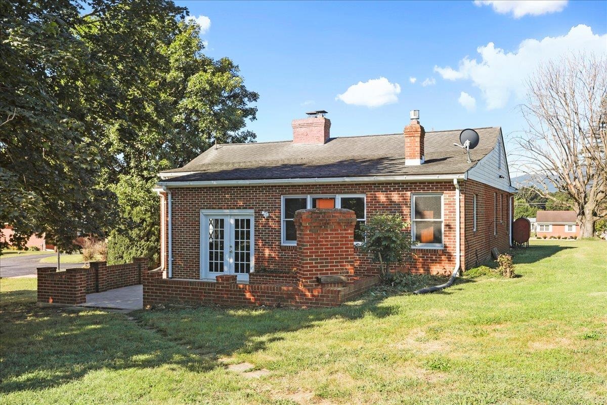 3634 N EAST SIDE HWY