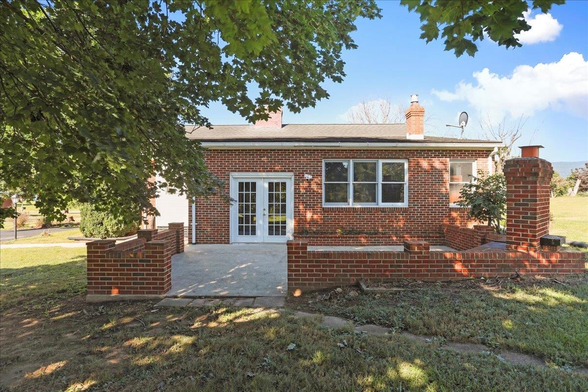 3634 N EAST SIDE HWY