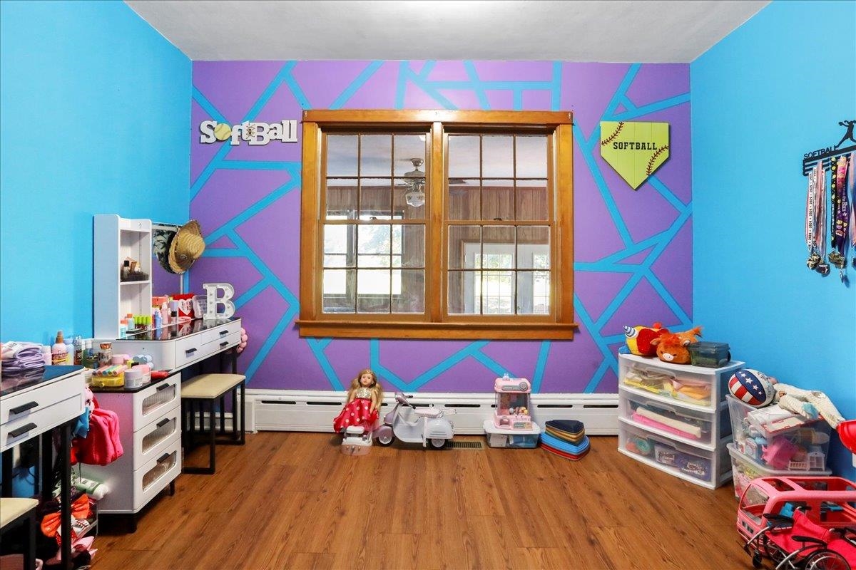 3634 N EAST SIDE HWY