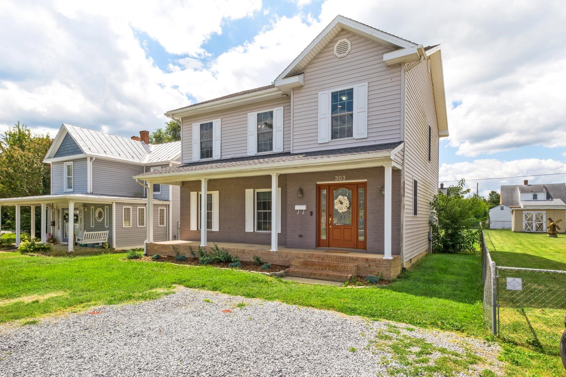 303 JACKSON AVE