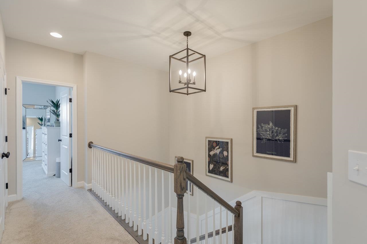 3452 CREPE MYRTLE DR