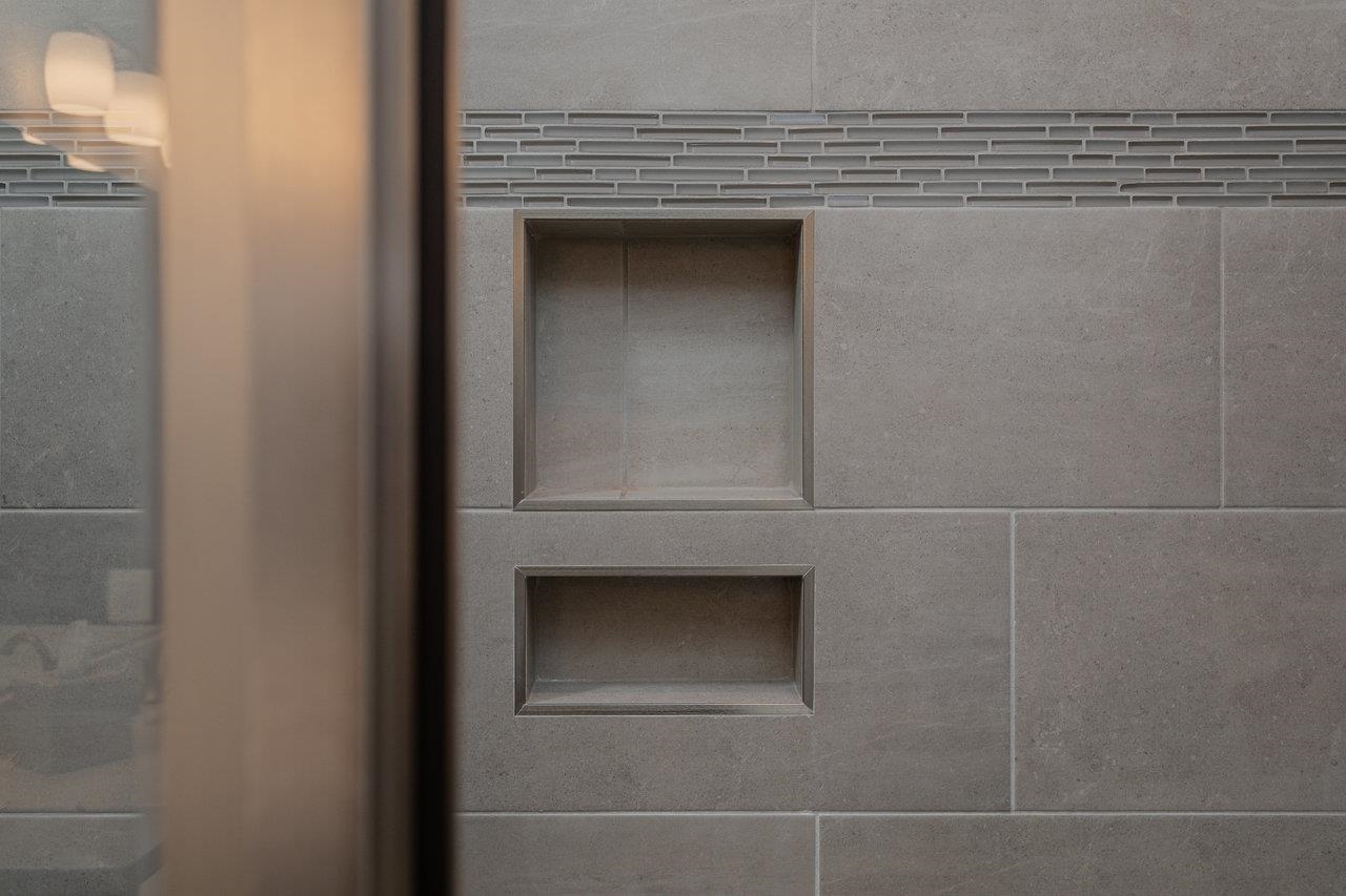 3452 CREPE MYRTLE DR