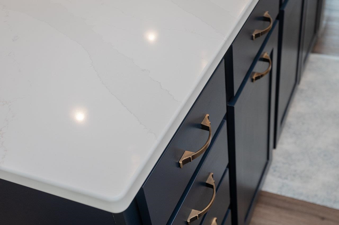 3452 CREPE MYRTLE DR