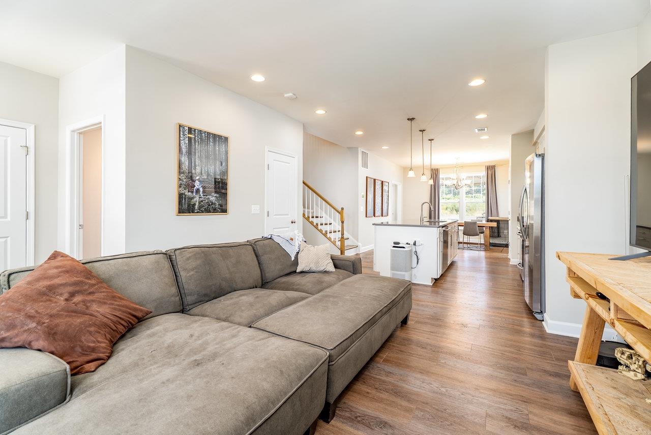 3353 BATTERY PARK PL