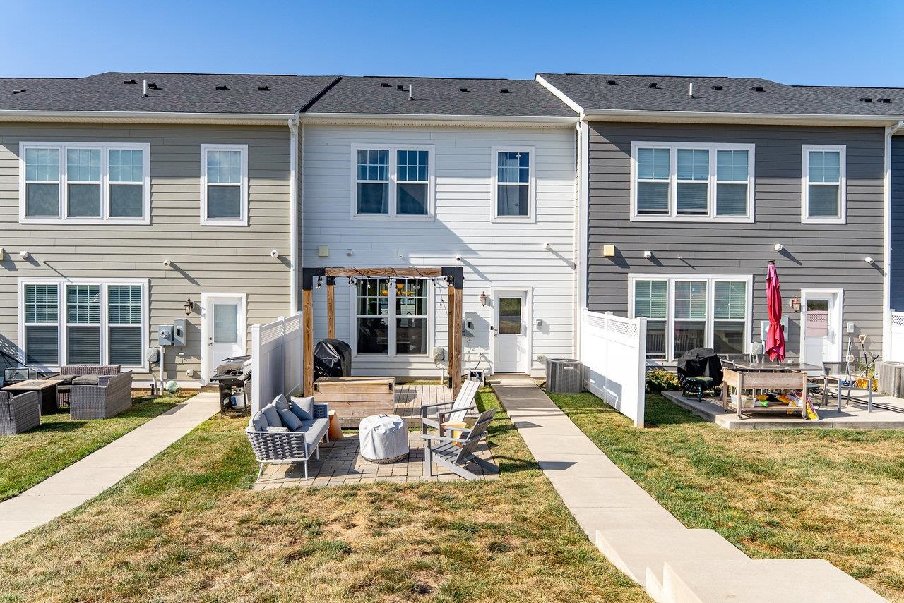 3353 BATTERY PARK PL