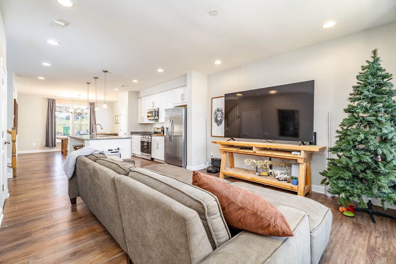 3353 BATTERY PARK PL