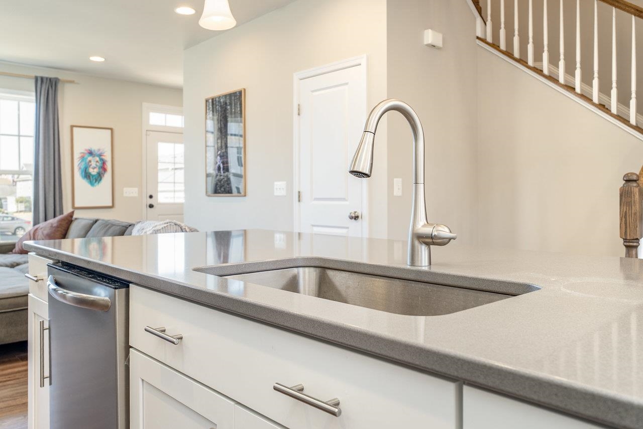 3353 BATTERY PARK PL