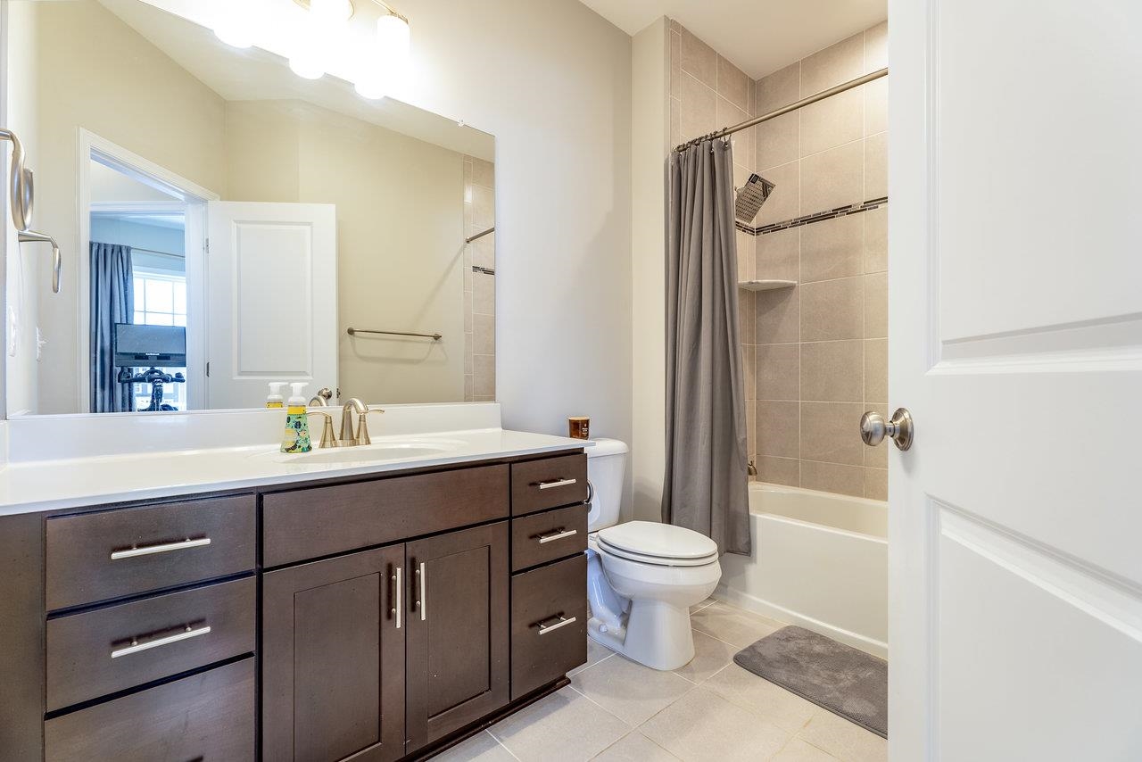 3353 BATTERY PARK PL