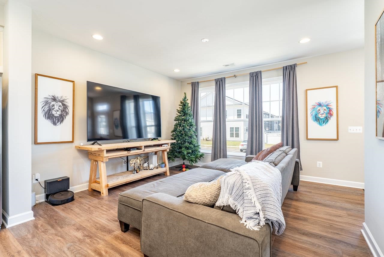 3353 BATTERY PARK PL