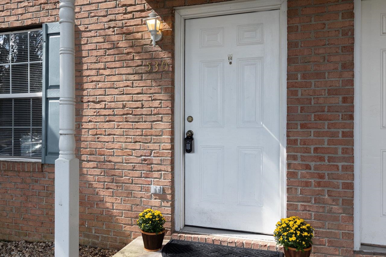 530 PHEASANT RUN CIR