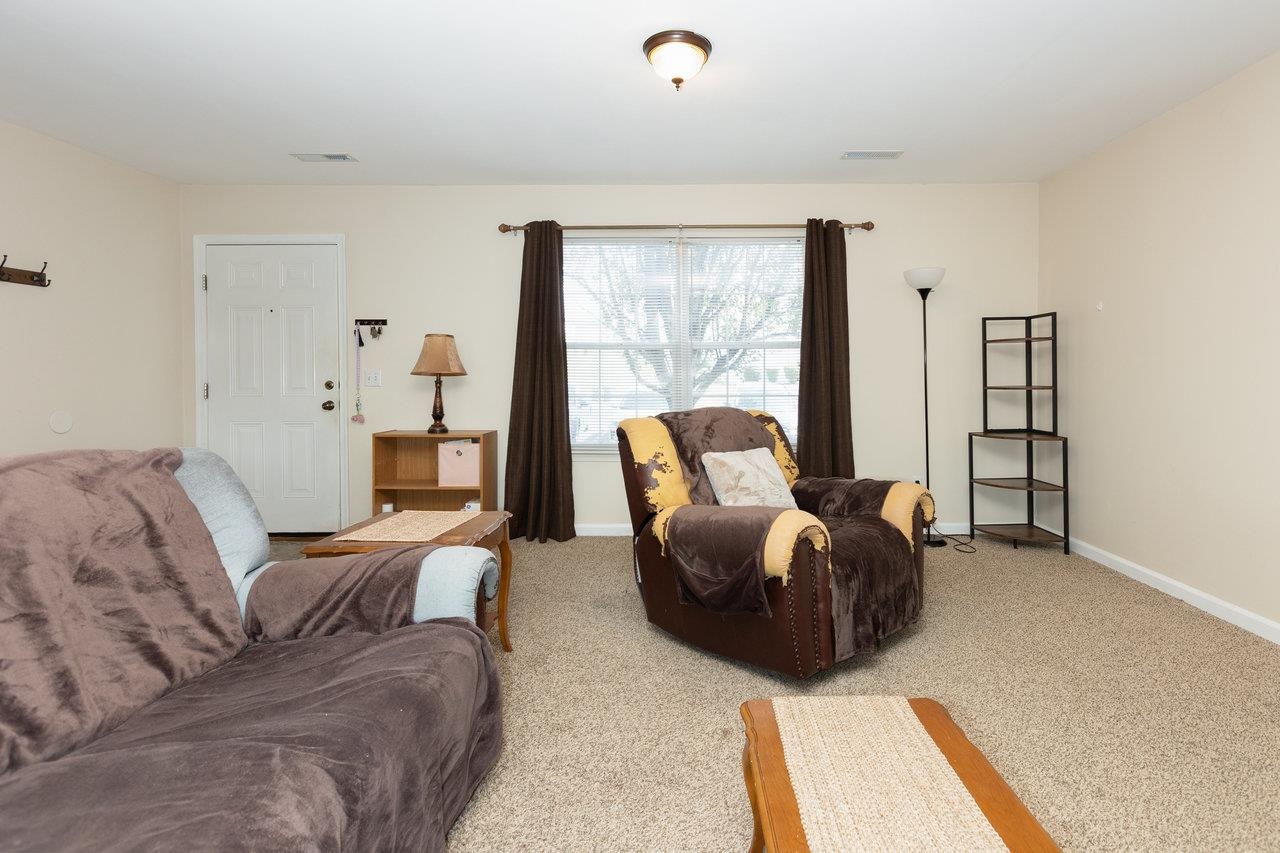 530 PHEASANT RUN CIR