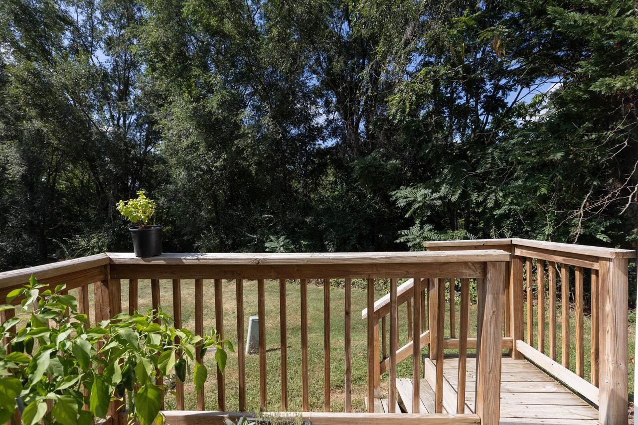 530 PHEASANT RUN CIR