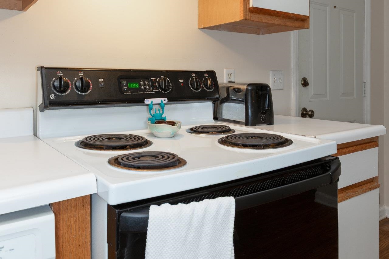 530 PHEASANT RUN CIR