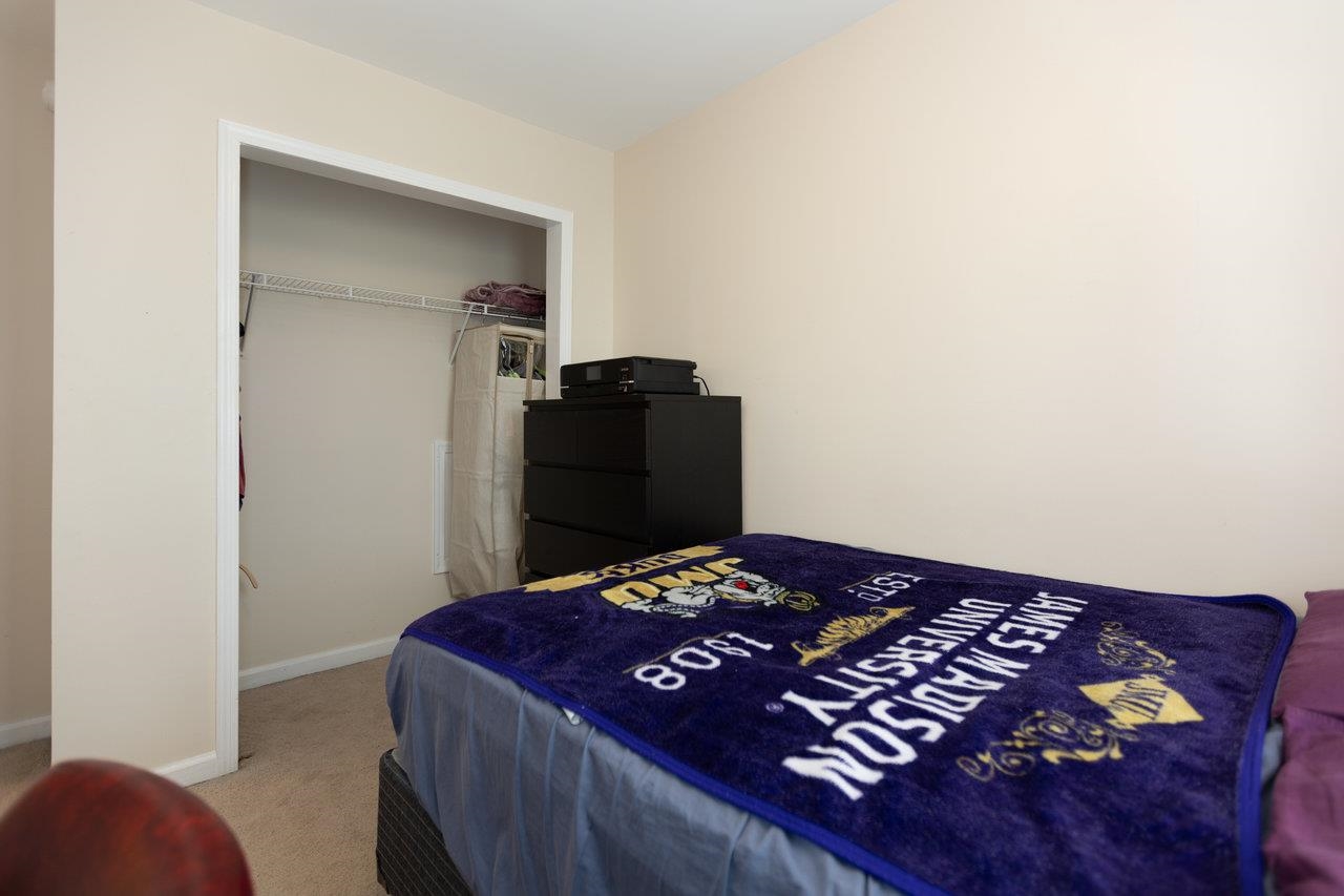 530 PHEASANT RUN CIR