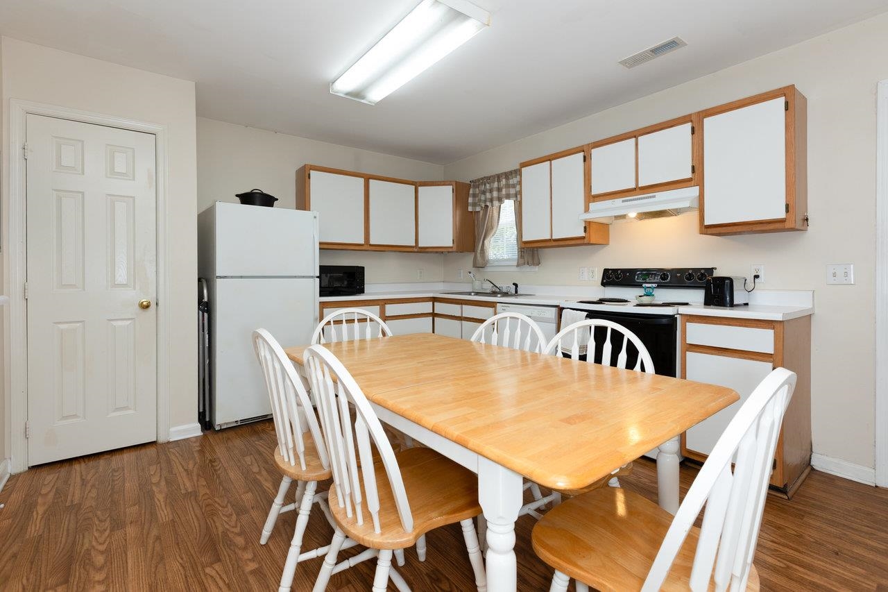 530 PHEASANT RUN CIR