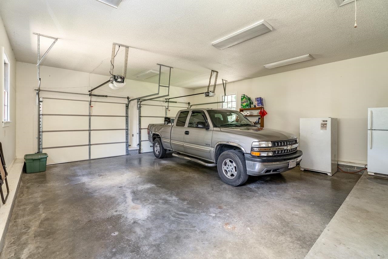 2555 KARAWOOD LN