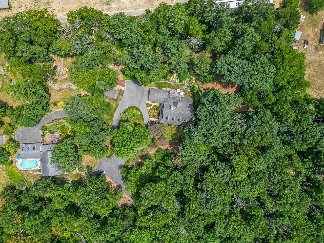 2555 KARAWOOD LN