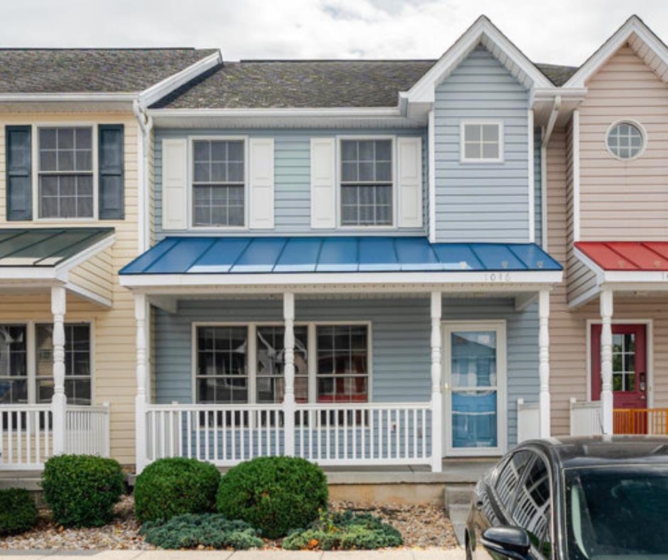 1046 MOLLY PITCHER PL