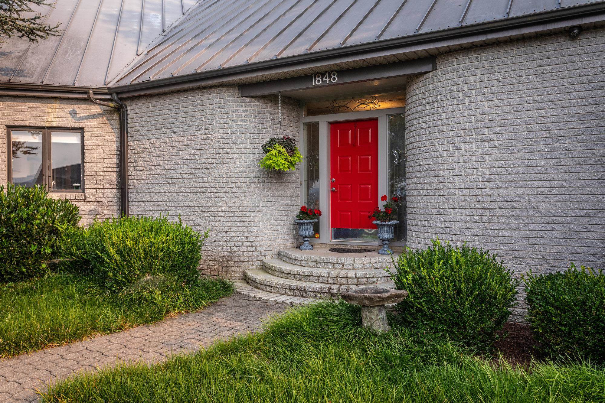 One-of-a-kind in Harmony Heights!