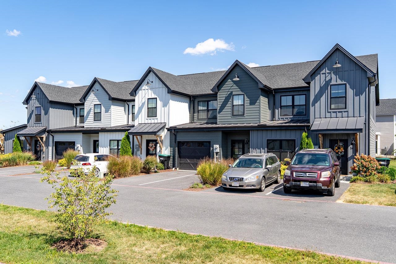 30 FIELD CT