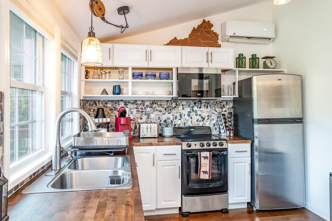 259 OVERLOOK MOUNTAIN RD