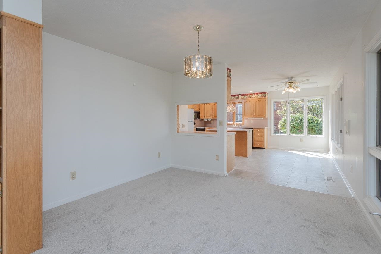 624 ERICKSON AVE