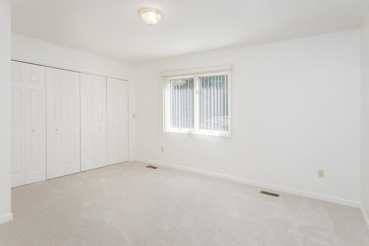 624 ERICKSON AVE