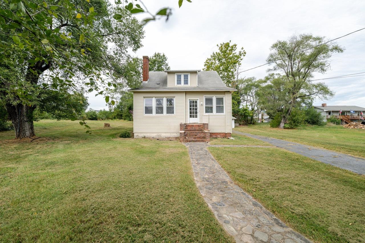 9571 TOWN HALL RD