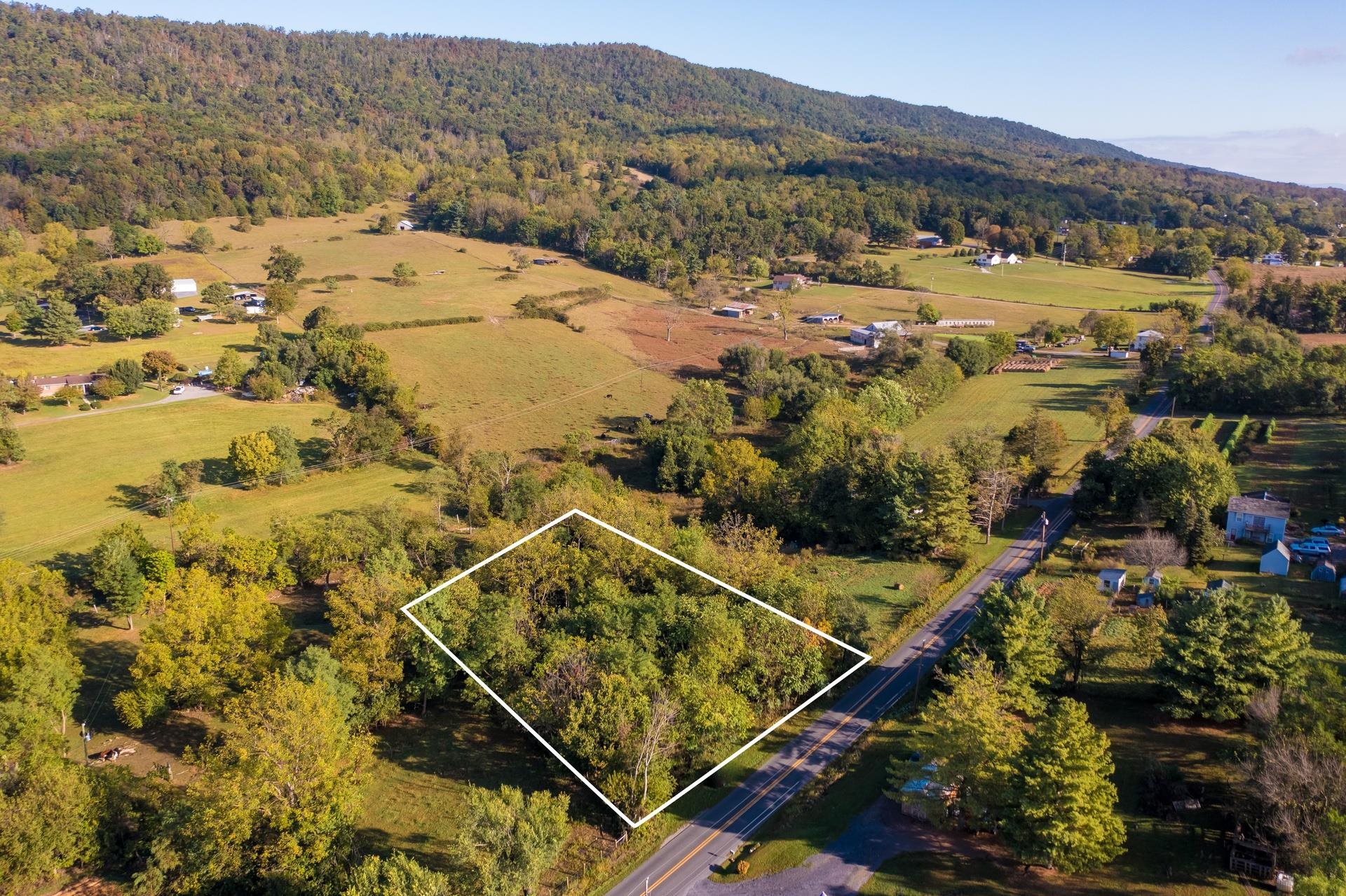 15141 NORTH MOUNTAIN RD