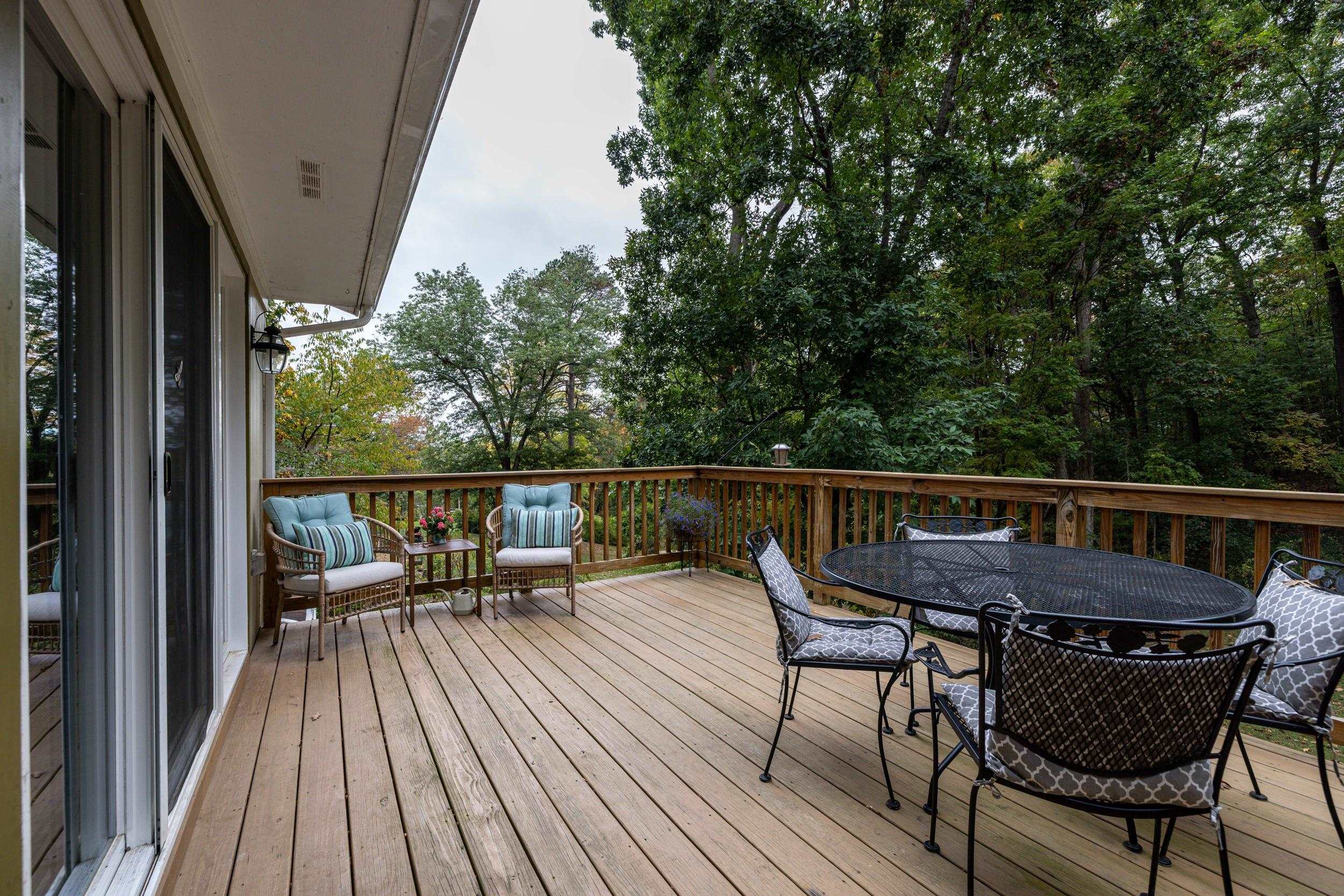 1167 WESTMORELAND DR