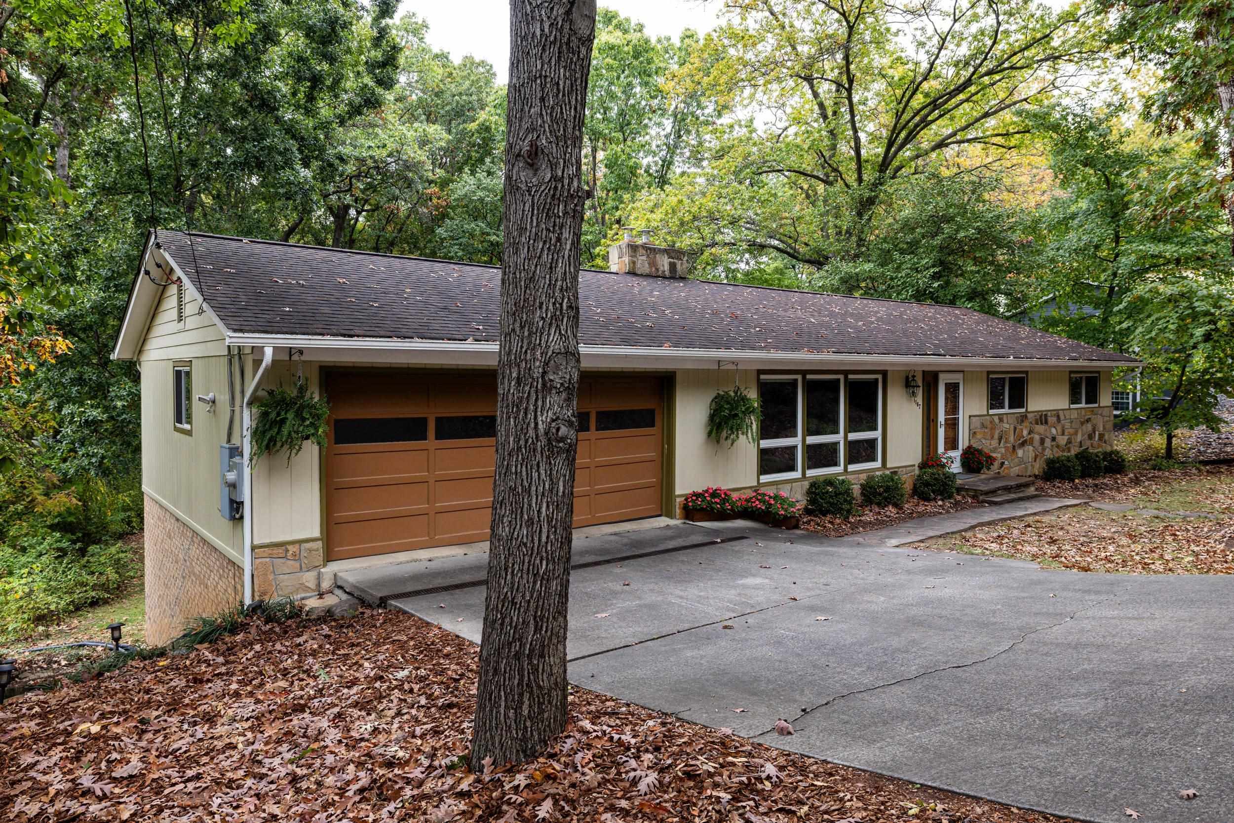 1167 WESTMORELAND DR