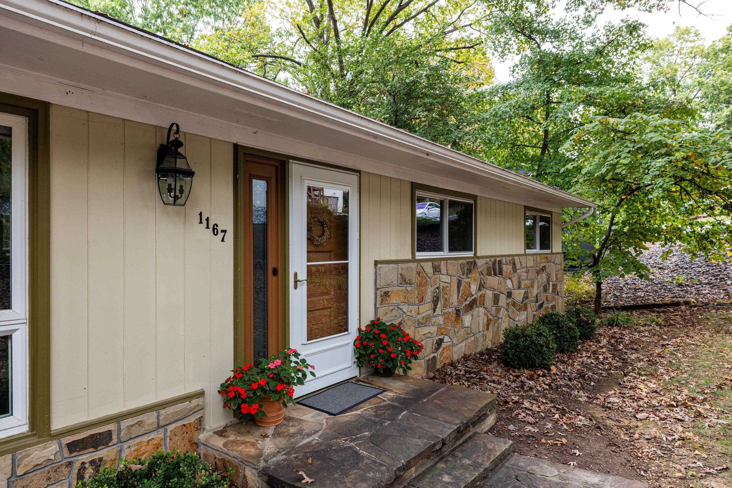 1167 WESTMORELAND DR