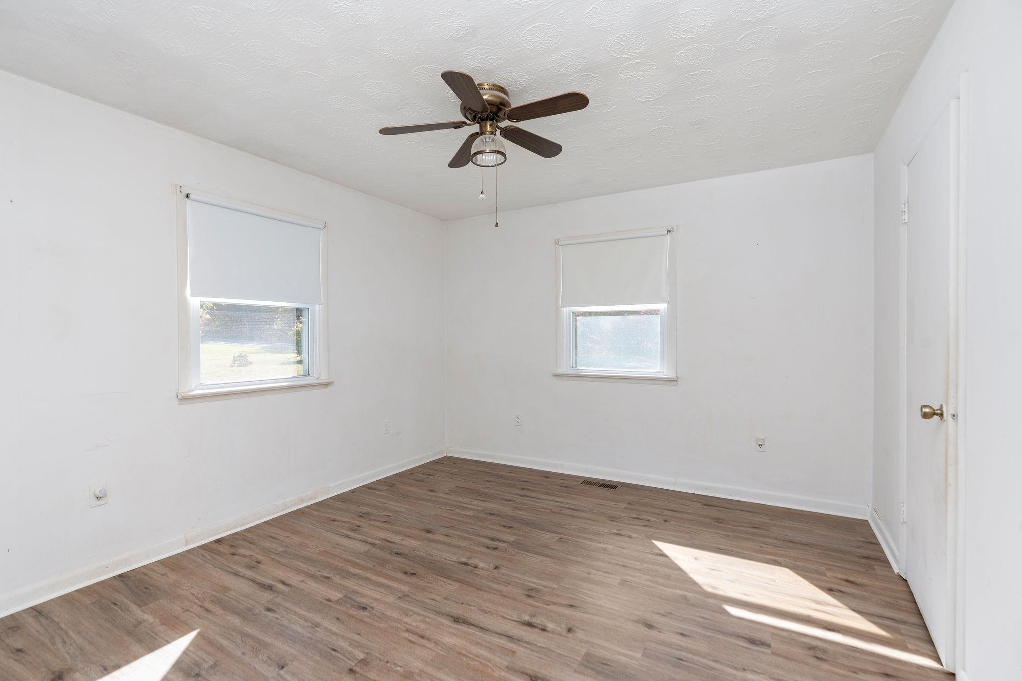 16959 SAPLING RIDGE RD