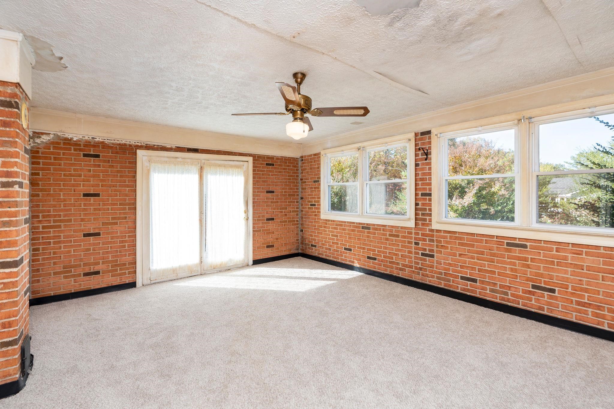 16959 SAPLING RIDGE RD